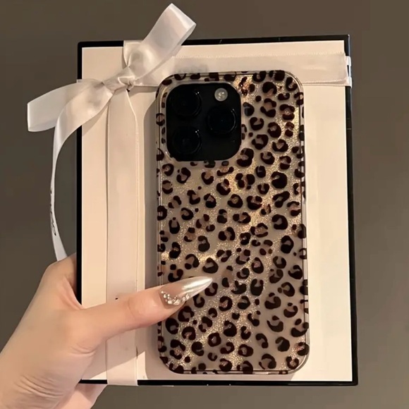 iPhone Phone Case Metallic Leopard Print Transparent TPU Soft Case - Picture 4 of 6